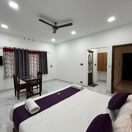 Mount Court Munnar Hotel ภายนอก รูปภาพ